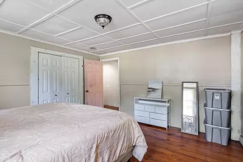 110 Maple St, Warren, MA 01083 photo 13