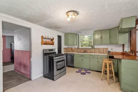 110 Maple St, Warren, MA 01083 photo 26
