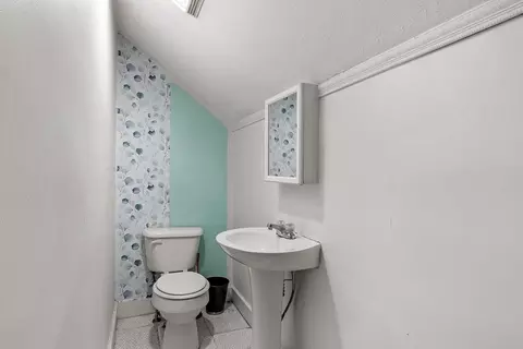 110 Maple St, Warren, MA 01083 photo 8