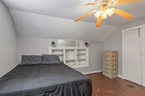 110 Maple St, Warren, MA 01083 photo 9