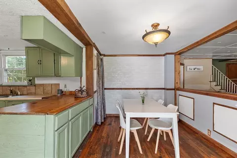 110 Maple St, Warren, MA 01083 photo 3