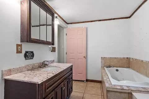 110 Maple St, Warren, MA 01083 photo 15