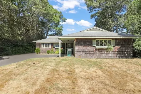 74 Herring Run Dr, Barnstable, MA 02632 photo 3
