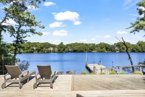 74 Herring Run Dr, Barnstable, MA 02632 photo 2