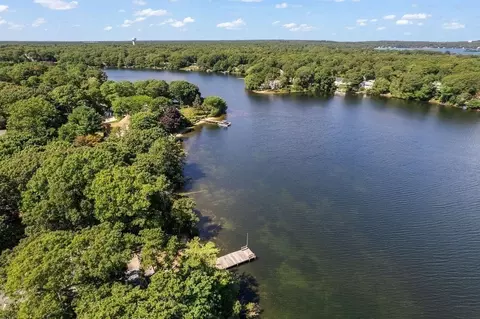 74 Herring Run Dr, Barnstable, MA 02632 photo 8