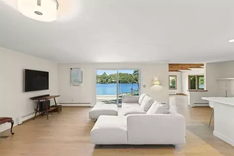 74 Herring Run Dr, Barnstable, MA 02632 photo 12