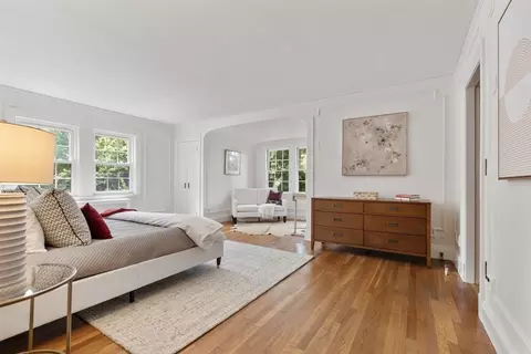 357 Clinton Rd, Brookline, MA 02445 photo 15