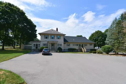 146 Middlesex St, North Andover, MA 01845