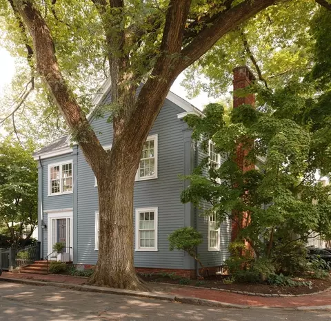 20 Brown St, Cambridge, MA 02138