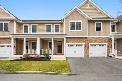 100 Baldwin Ave #23, Woburn, MA 01801