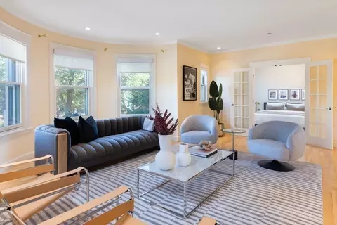 416 Commonwealth Ave #201, Boston, MA 02215