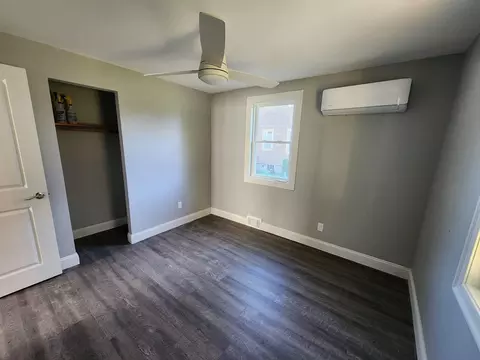37 White St, Chicopee, MA 01013 photo 10