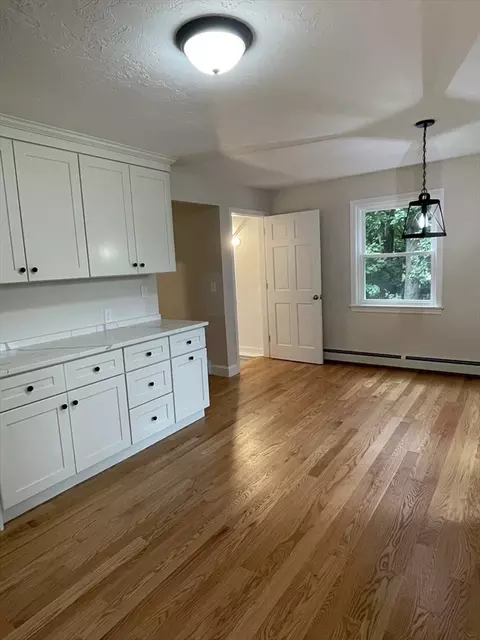 116 Sterling Rd, Lancaster, MA 01523 photo 4