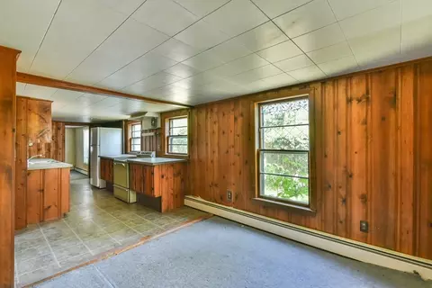 Living - 14 Crosby St, Webster, MA 01570 photo 8 of 8