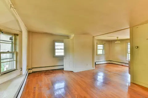 Living - 14 Crosby St, Webster, MA 01570 photo 1 of 8