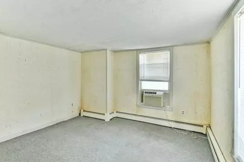 Bedroom - 14 Crosby St, Webster, MA 01570 photo 12 of 13