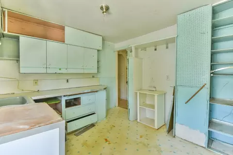 Kitchen - 14 Crosby St, Webster, MA 01570 photo 1 of 5