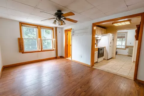60 North St, Ware, MA 01082 photo 4