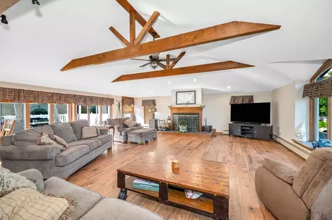 152 Fox Ave, Dracut, MA 01826 photo 5