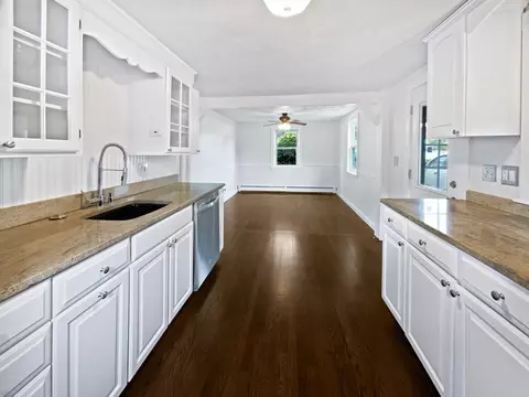 444 Lowell St, Reading, MA 01867 photo 31