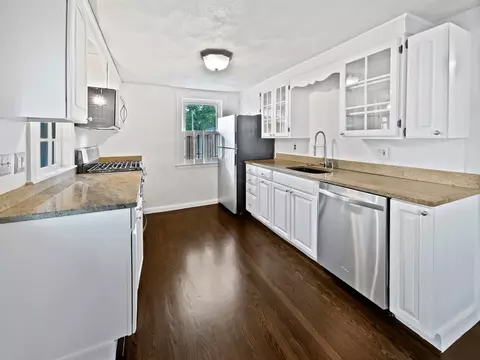 444 Lowell St, Reading, MA 01867 photo 6