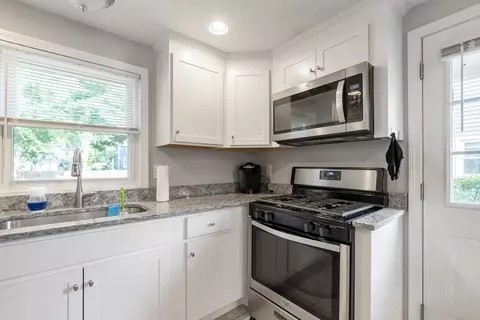 Kitchen - 95 Eddy St, Springfield, MA 01104 photo 2 of 2