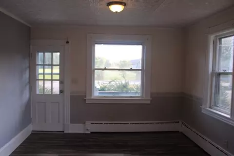 Living - 7 State Rd, South Deerfield, MA 01373 photo 2 of 4