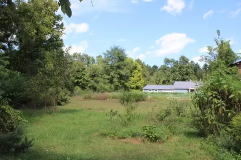 Exterior - 7 State Rd, South Deerfield, MA 01373 photo 5 of 7