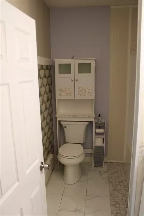 Bath - 7 State Rd, South Deerfield, MA 01373 photo 1 of 4