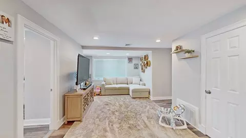 434 Alden, Fall River, MA 02723 photo 24