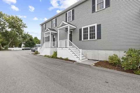 189 Centre Ave #2, Abington, MA 02351