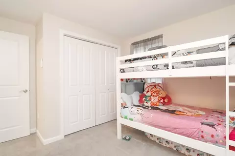 12-14 Sylvan St, Springfield, MA 01108 photo 18