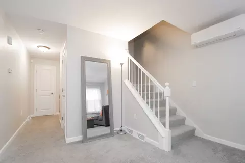 12-14 Sylvan St, Springfield, MA 01108 photo 11