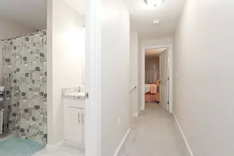 12-14 Sylvan St, Springfield, MA 01108 photo 14