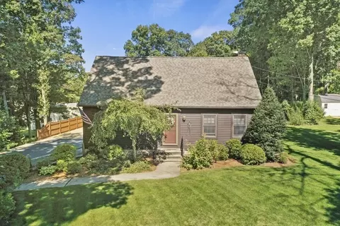 1 Shepherd Ave, Dudley, MA 01571 photo 6