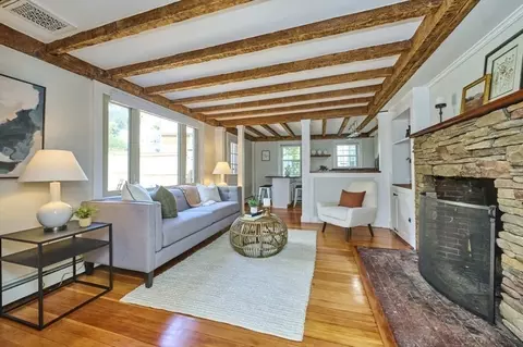 83 Warren St #3, Charlestown, MA 02129