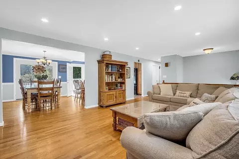 59 Murphy Rd, Hudson, MA 01749 photo 5