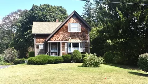 50 General Cobb St, Taunton, MA 02780
