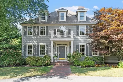 140 Caterina Hts, Concord, MA 01742