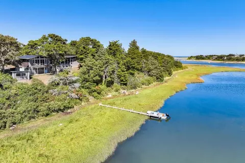 13 Sheeps Pasture Pt, Orleans, MA 02653