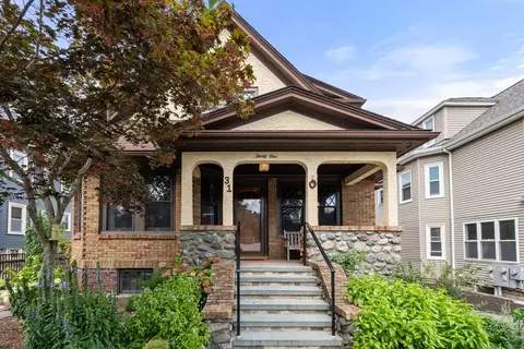 31 Concord Ave, Belmont, MA 02478