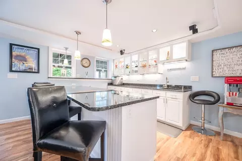 Kitchen - 8 Nelson Cir, Mashpee, MA 02649 photo 6 of 6