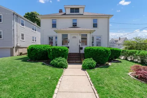 181 Lexington St #181, Watertown, MA 02472