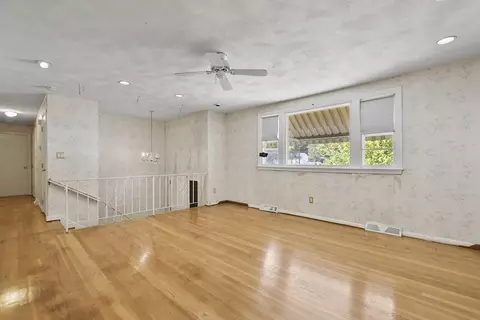 Living - 10 Crowley Dr, Randolph, MA 02368 photo 2 of 4