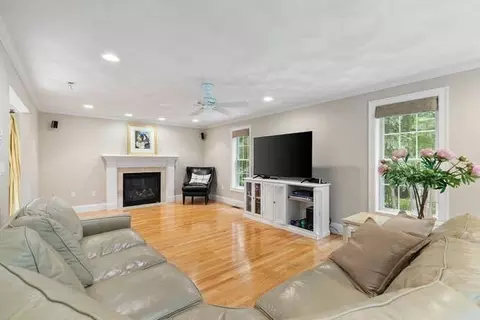 1 Ash Ln, Georgetown, MA 01833 photo 19