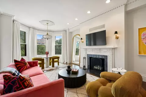 327 Commonwealth Ave #4, Boston, MA 02115