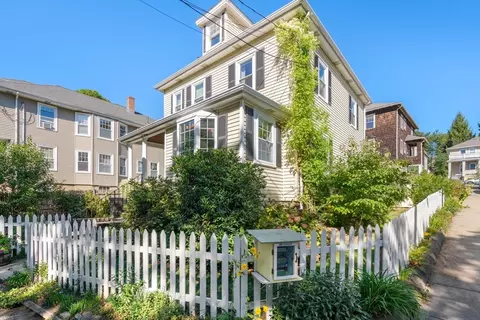 50 Elson Rd, Waltham, MA 02451