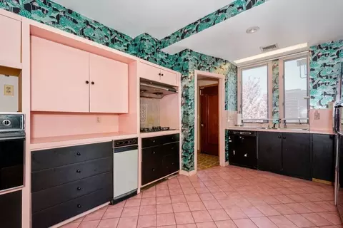 302 Maple St, Springfield, MA 01105 photo 5