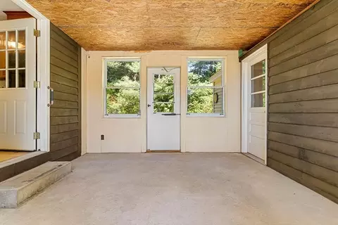 Exterior - 8 3rd St, Ayer, MA 01432 photo 3 of 5