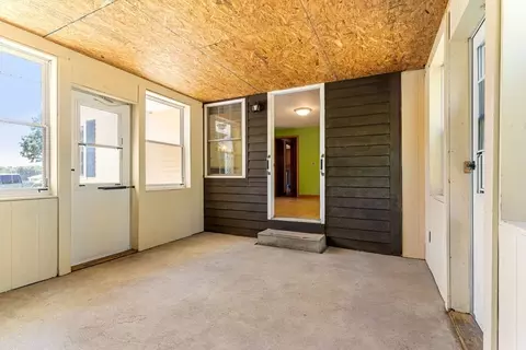 Exterior - 8 3rd St, Ayer, MA 01432 photo 4 of 5